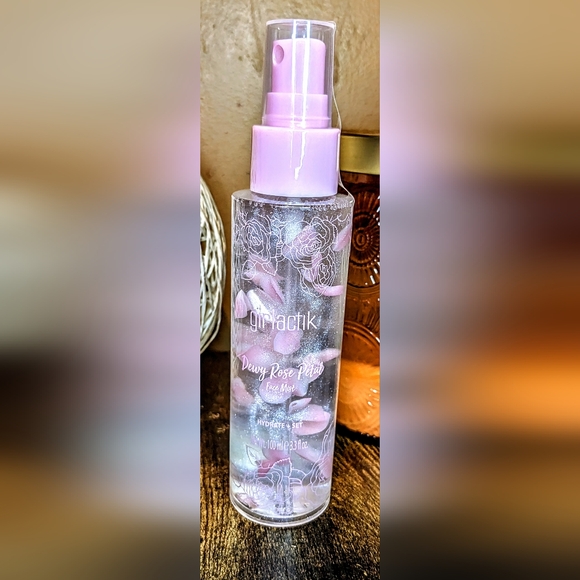 5/75$ GIRLACTIK Rose Petal Dewy Face Mist - Picture 11 of 15